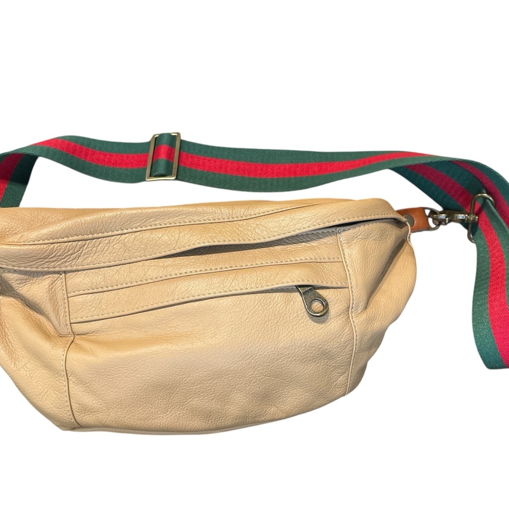 Cross Your Heart Sling - Leather Butterscotch